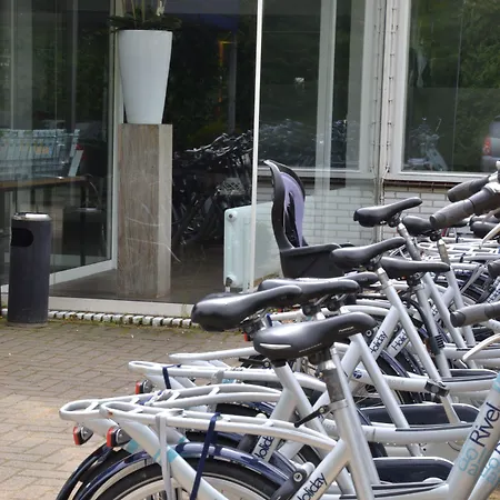 Fletcher Restaurant De Witte Raaf 호텔