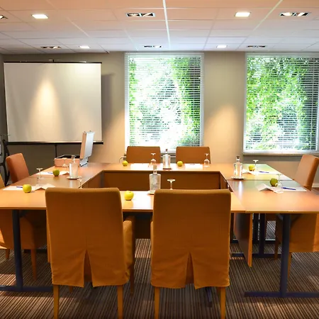 Fletcher Restaurant De Witte Raaf Hotel 4*