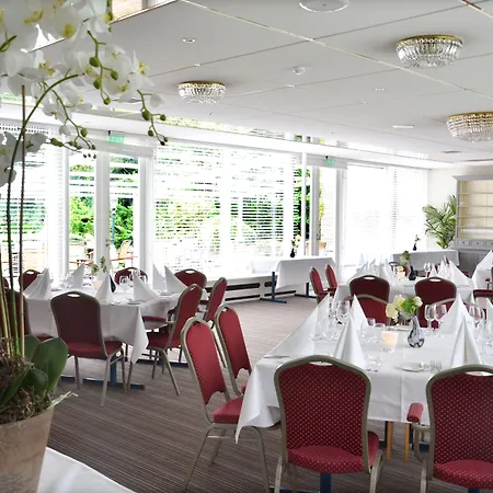 Fletcher Restaurant De Witte Raaf Hotel