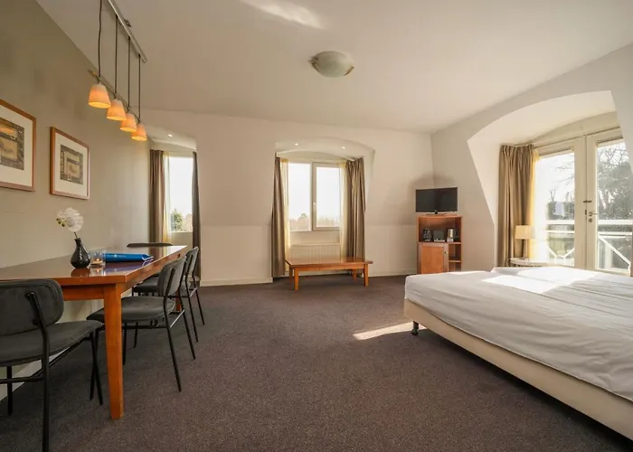 Fletcher Restaurant De Witte Raaf Отель 4*