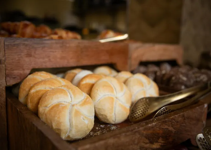 Fletcher Restaurant De Witte Raaf 4*