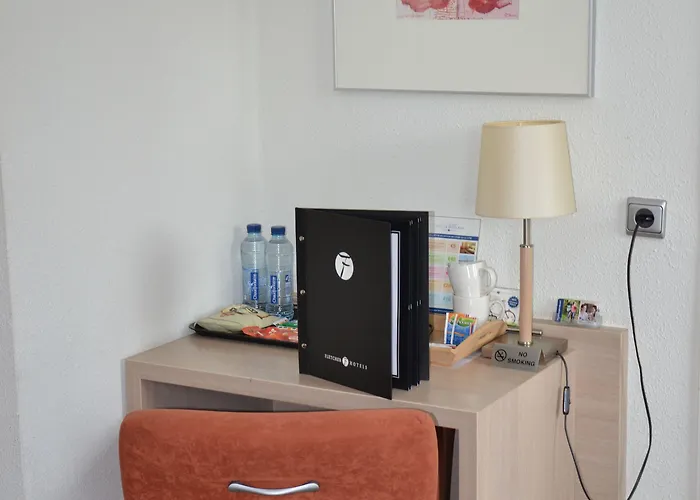 Fletcher Restaurant De Witte Raaf ホテル ノールトウェイク