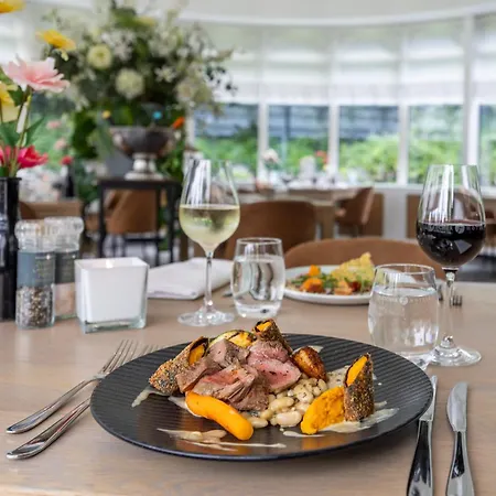 Fletcher Restaurant De Witte Raaf Hotel