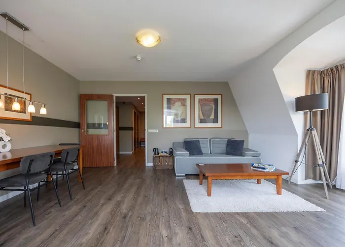 Fletcher Restaurant De Witte Raaf 4* נורדוויק