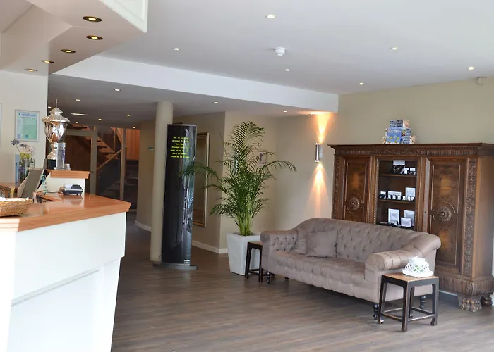 Fletcher Restaurant De Witte Raaf 4* נורדוויק