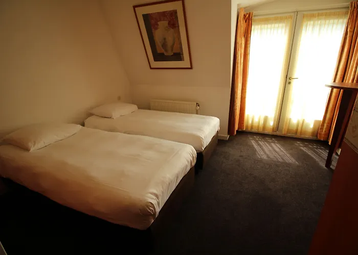 מלון Fletcher Restaurant De Witte Raaf נורדוויק